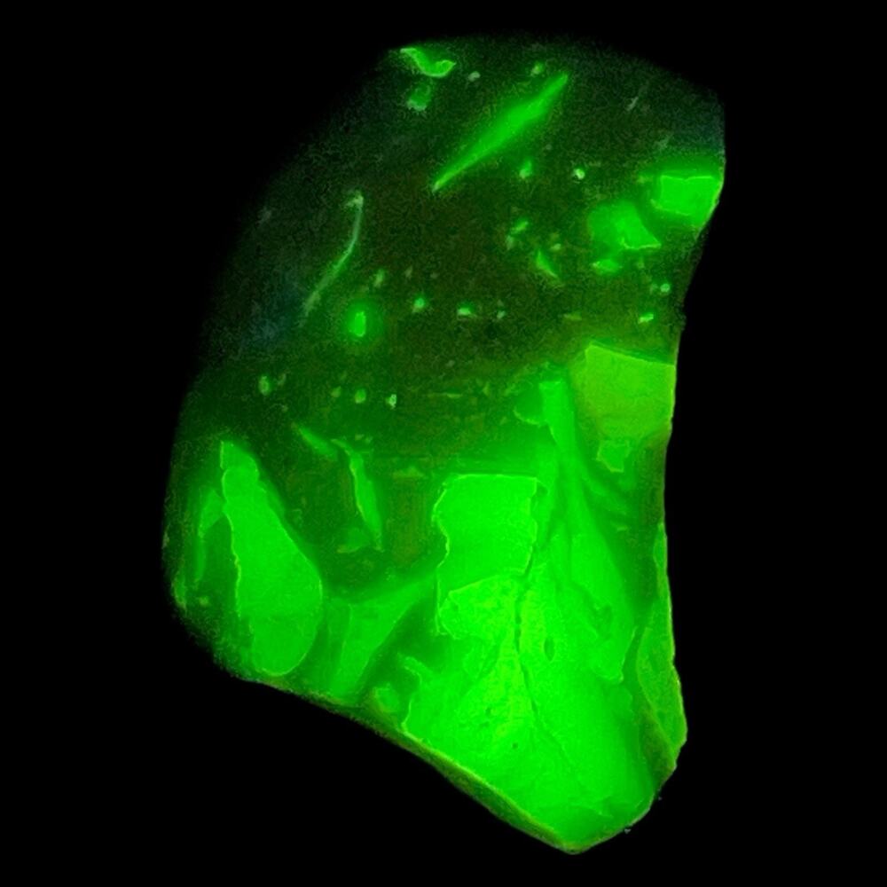 Milk Glass Pink Swirl Art Glass Cullet Glowing Uranium Manganese‎ Slag #5GM53